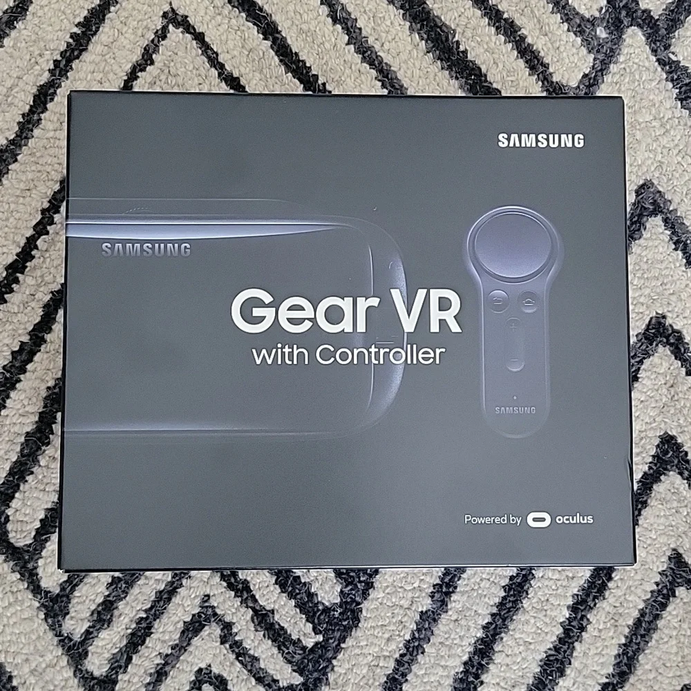 Samsung Gear VR with Controller